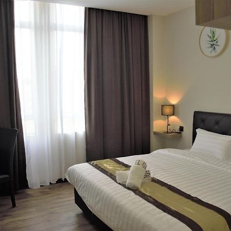 Gill Garden Boutique Hotel Malacca Exterior photo